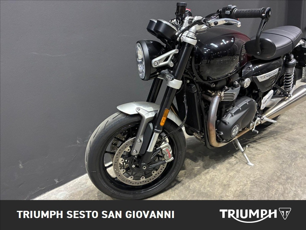 TRIUMPH Speed Twin 1200 Stealth Edition Abs